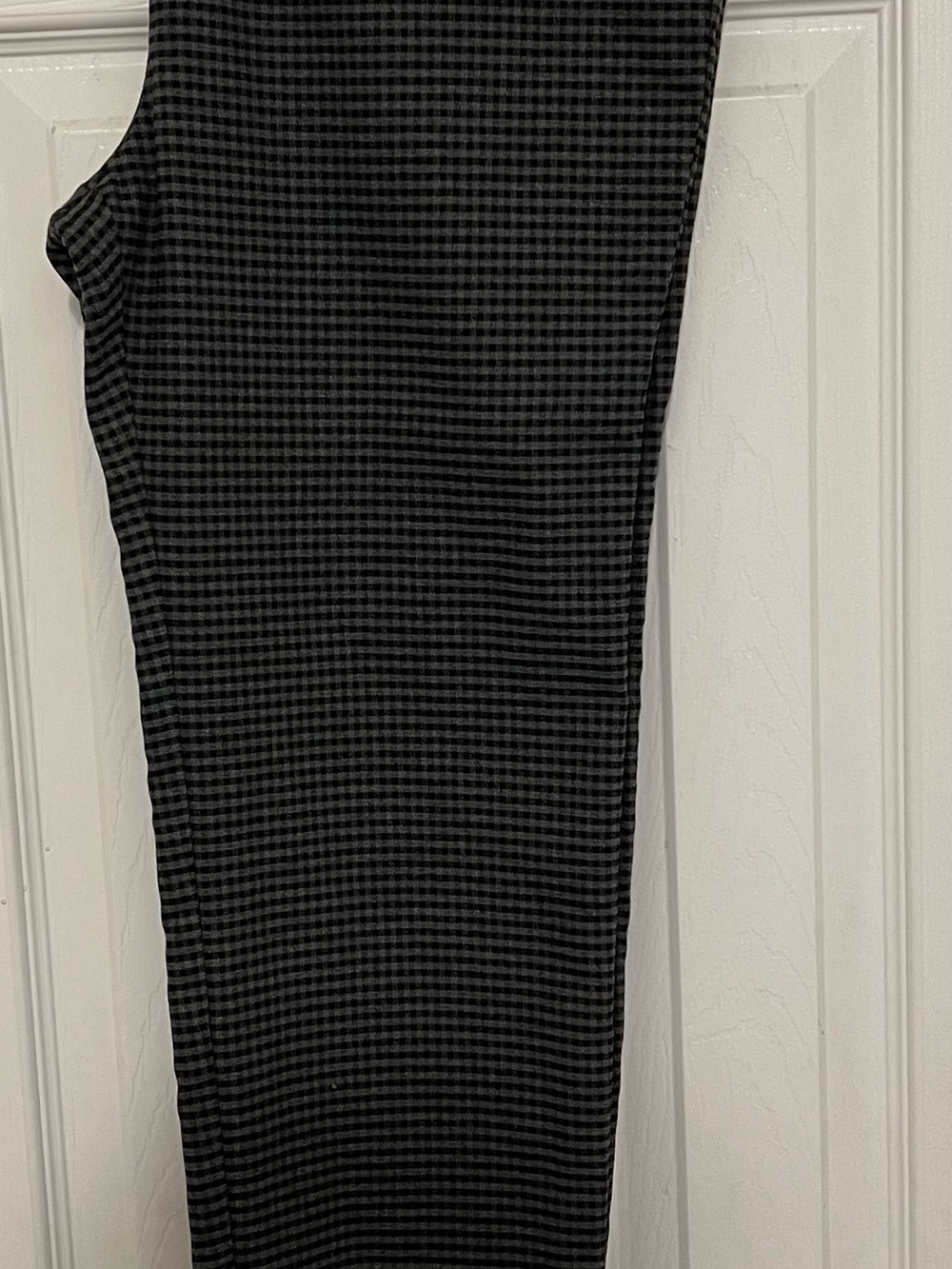 Soho Black & Gray Checked Ankle Pants